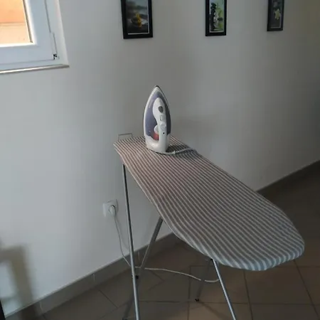 Ariana Apartment *